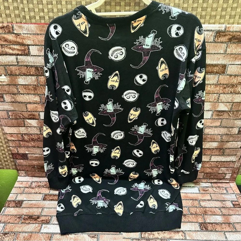 Disney Halloween Black Patterned Sweater size S - Picture 6 of 11